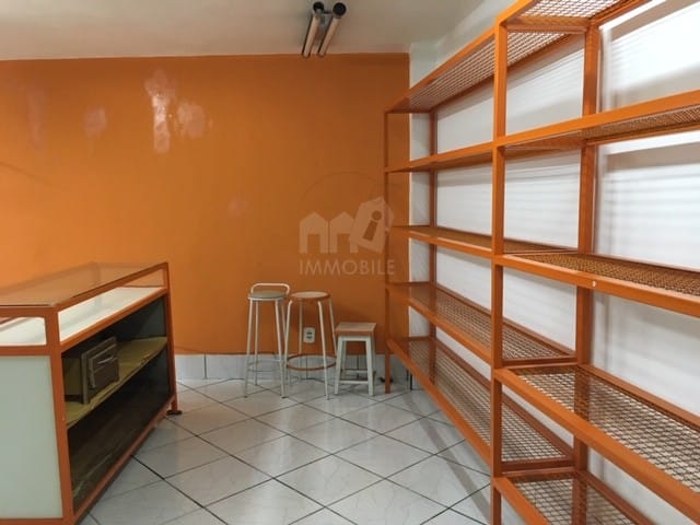 Loja à venda, no bairro Alto da Serra em Petrópolis