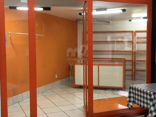 Loja à venda, no bairro Alto da Serra em Petrópolis