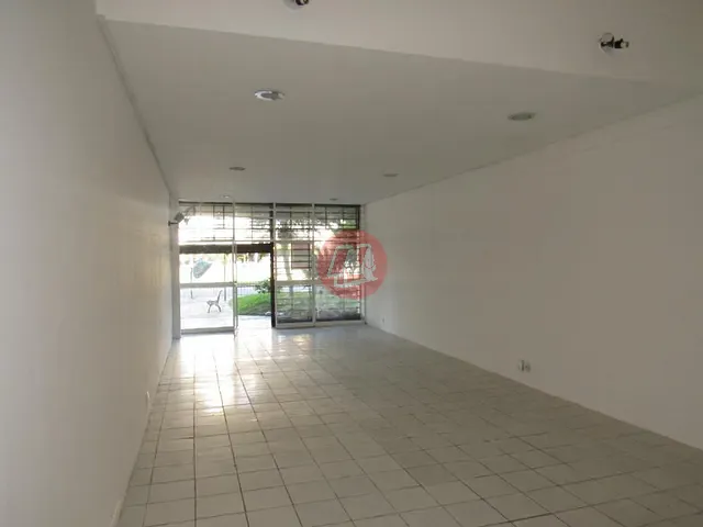 Loja com 87m², à venda, no bairro Partenon em Porto Alegre