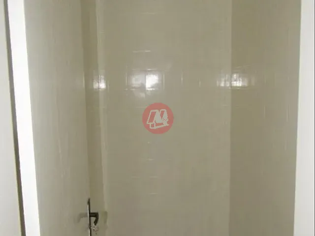 Loja com 87m², à venda, no bairro Partenon em Porto Alegre