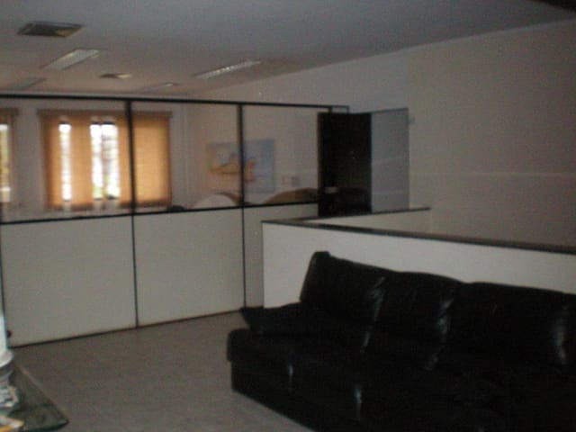 Foto do Loja - Loja à venda 53 Vagas, 544M², Além Ponte, Sorocaba - SP | Ary Proenca Negócios Imobiliários Ltda
