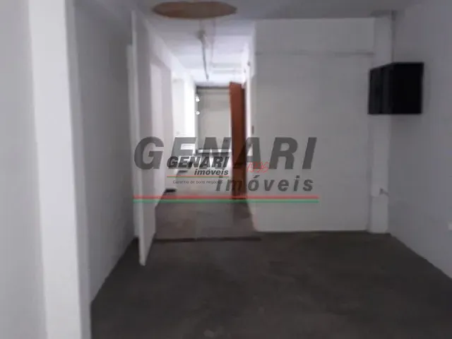 Loja com 371m², para alugar, no bairro Centro em Indaiatuba