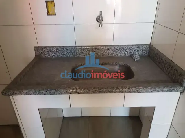 Loja para alugar, no bairro Ano Bom em Barra Mansa