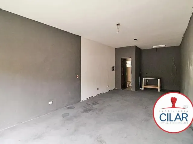 Loja para alugar, no bairro FAZENDINHA em Curitiba