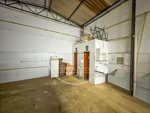 Loja com 300m², à venda ou para alugar, no bairro Santo Amaro em São Paulo