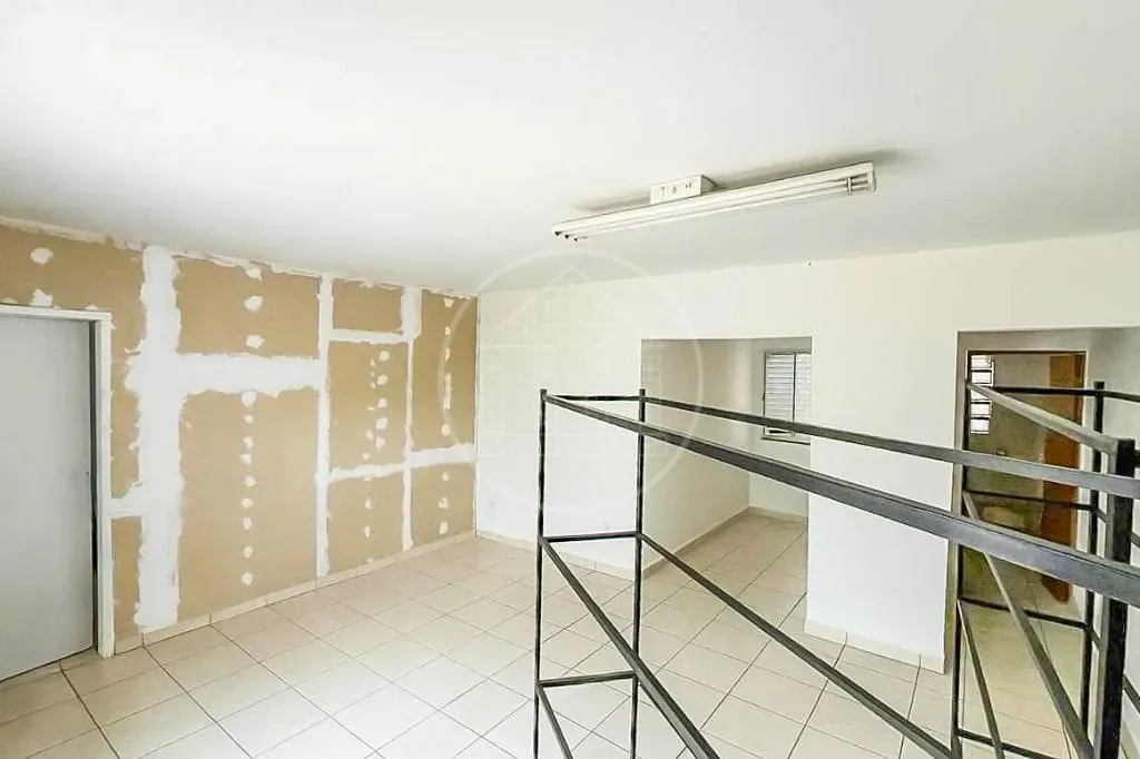 Loja-Salão, 300 m² - Foto 2