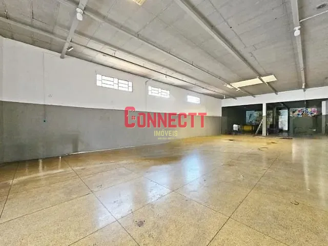 Loja com 545m², para alugar, no bairro Sumarezinho em Ribeirão Preto