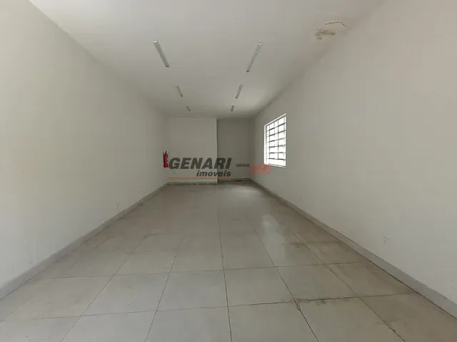 Loja com 212m², para alugar, no bairro Vila Vitória II em Indaiatuba