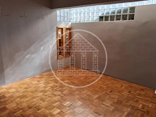 Loja com 400m², para alugar, no bairro Campininha em São Paulo