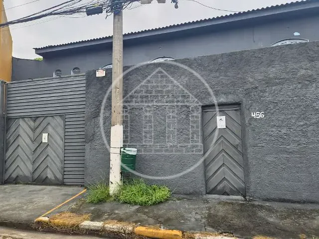 Ponto com 207m², à venda ou para alugar, no bairro Cidade Dutra em São Paulo