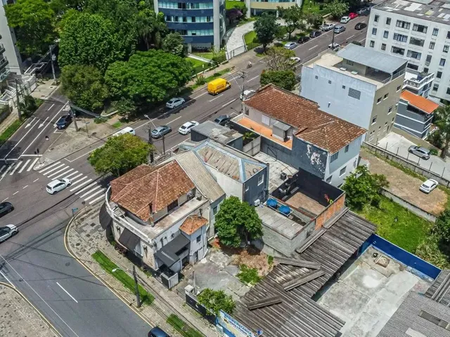 Loja à venda, no bairro Mercês em Curitiba