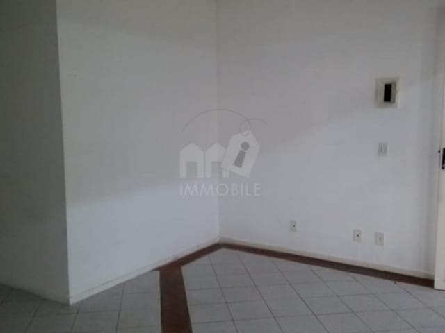 Loja para alugar, no bairro Centro em Petrópolis