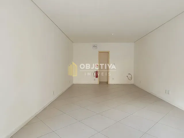 Loja com 50m², para alugar, no bairro Centro Histórico em Porto Alegre