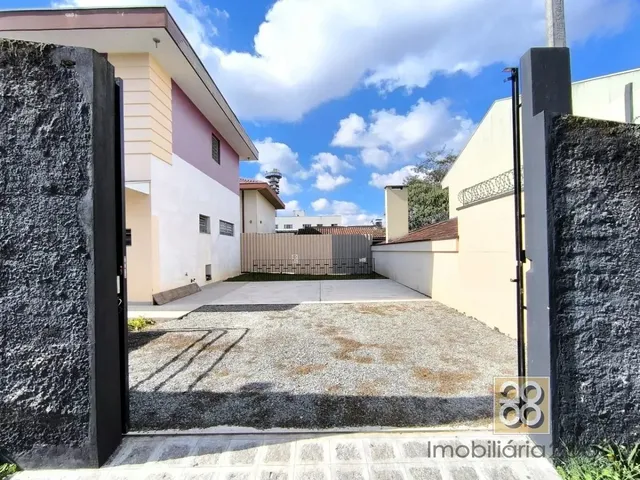Loja para alugar, no bairro Mercês em Curitiba