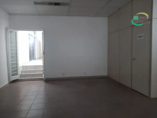 Loja com 677m², para alugar, no bairro Vila Industrial (Campinas) em Campinas