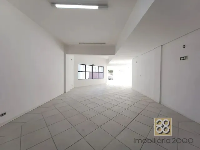 Loja para alugar, no bairro Centro em Curitiba