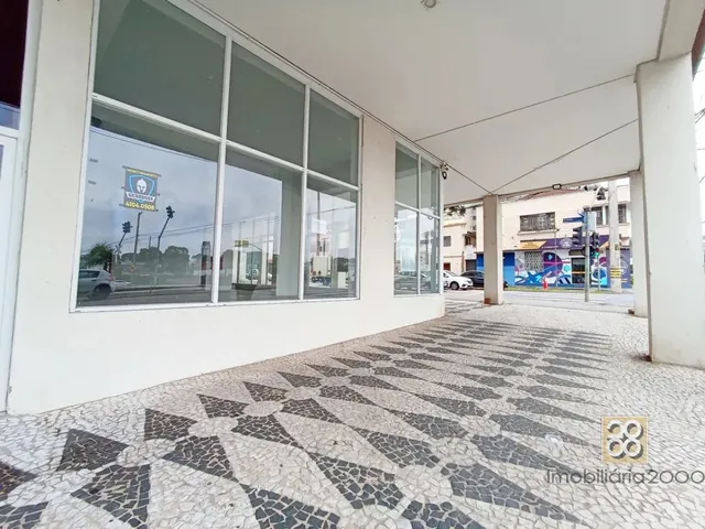 Loja para alugar, no bairro Cristo Rei em Curitiba
