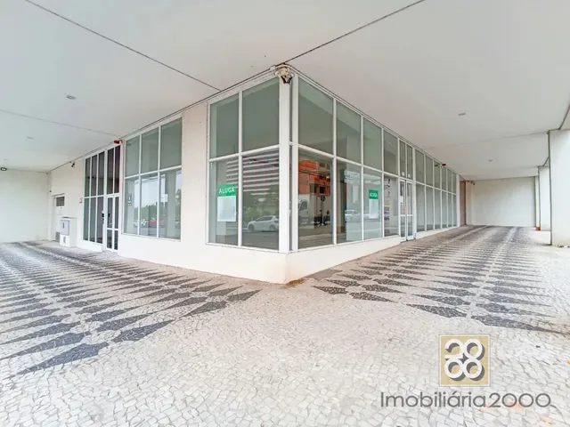 Loja para alugar, no bairro Cristo Rei em Curitiba