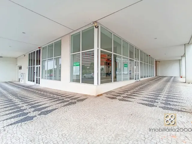 Loja para alugar, no bairro Cristo Rei em Curitiba