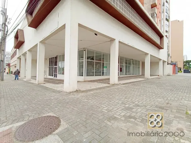 Loja para alugar, no bairro Cristo Rei em Curitiba