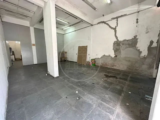 Loja com 140m², para alugar, no bairro Jardim Regina em São Paulo