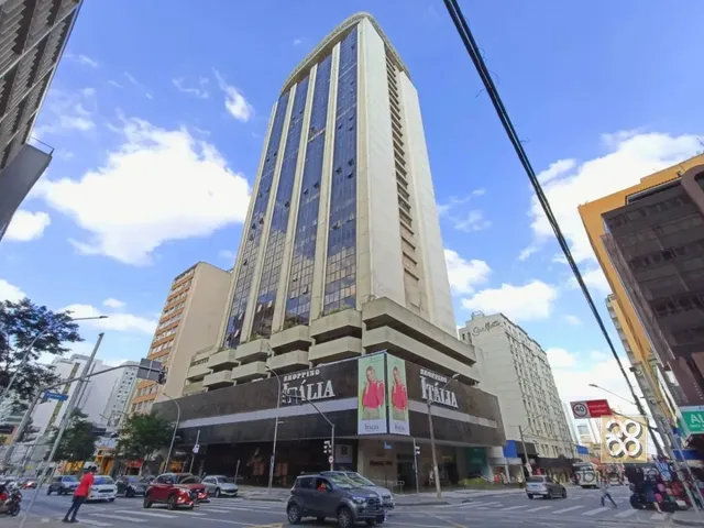 Loja à venda, no bairro Centro em Curitiba