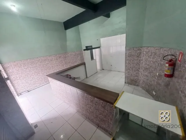 Loja para alugar, no bairro Centro em Curitiba