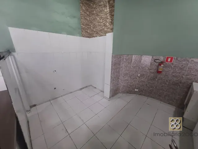 Loja para alugar, no bairro Centro em Curitiba