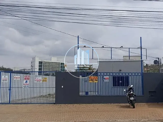 Loja com 340m², para alugar, no bairro Santa Rita I em Pouso Alegre