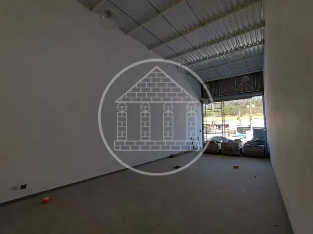 Loja com 70m², para alugar, no bairro Parelheiros em São Paulo