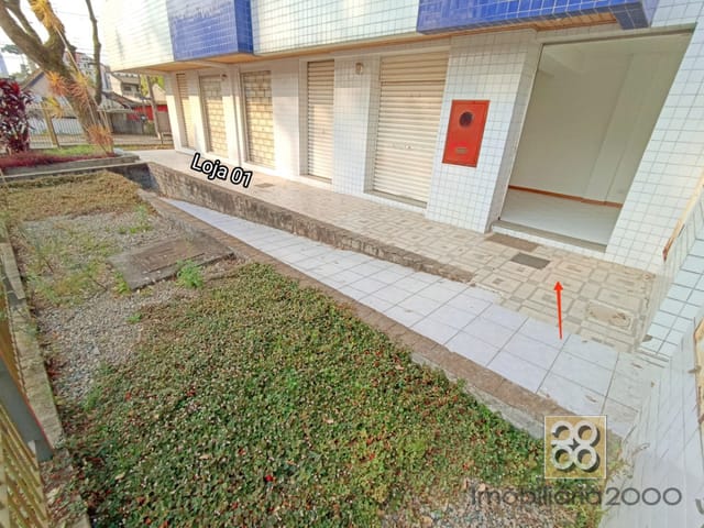 Loja à venda, no bairro Jardim Botânico em Curitiba