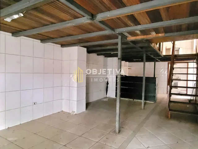 Loja com 90m², para alugar, no bairro Centro Histórico em Porto Alegre