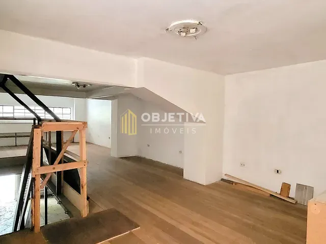 Loja com 90m², para alugar, no bairro Centro Histórico em Porto Alegre