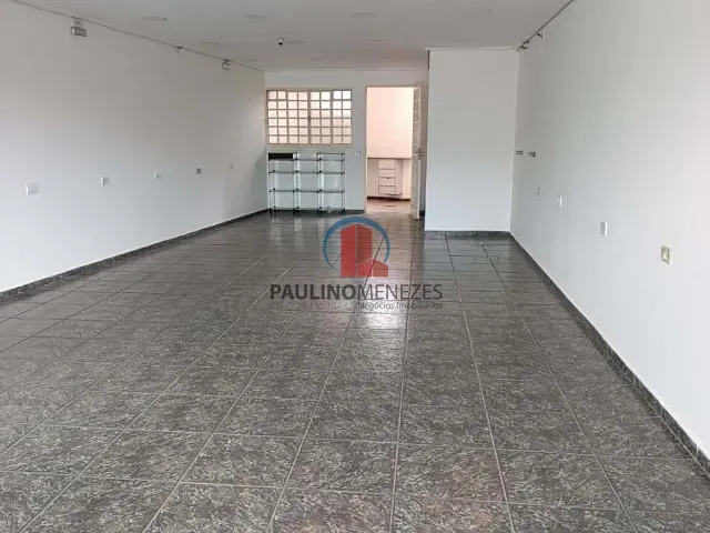 Loja para alugar, no bairro Vila Louricilda em Americana
