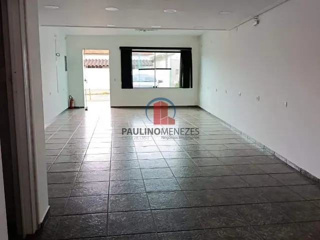 Loja para alugar, no bairro Vila Louricilda em Americana