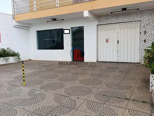 Loja para alugar, no bairro Vila Louricilda em Americana