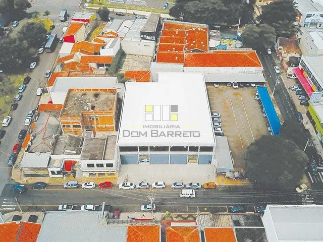 Loja com 750m², para alugar, no bairro Centro em Sumaré