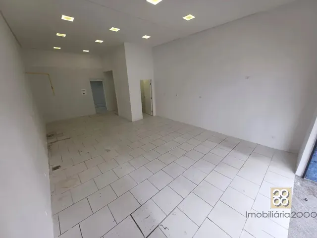Loja para alugar, no bairro Centro em Curitiba
