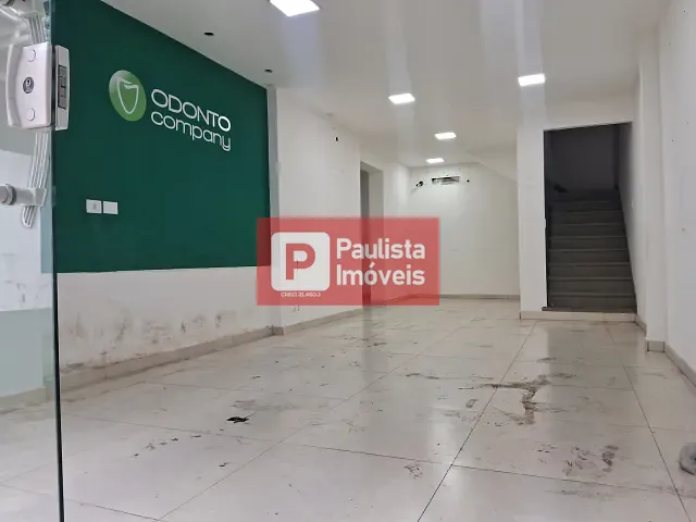 Loja com 260m², à venda ou para alugar, no bairro Campo Belo em São Paulo