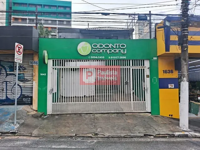 Loja com 260m², à venda ou para alugar, no bairro Campo Belo em São Paulo