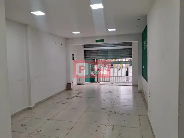 Loja com 260m², à venda ou para alugar, no bairro Campo Belo em São Paulo