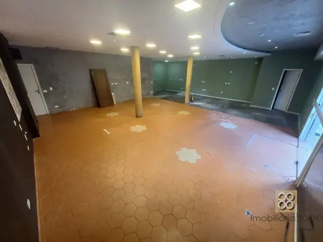 Loja para alugar, no bairro Centro em Curitiba
