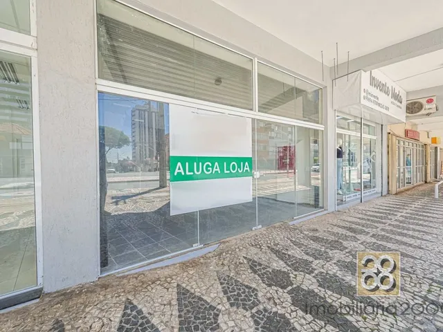 Loja para alugar, no bairro Água Verde em Curitiba