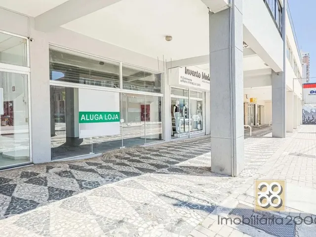 Loja para alugar, no bairro Água Verde em Curitiba