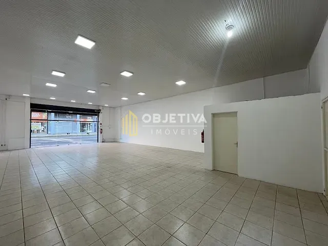Loja com 136m², para alugar, no bairro Centro em Novo Hamburgo