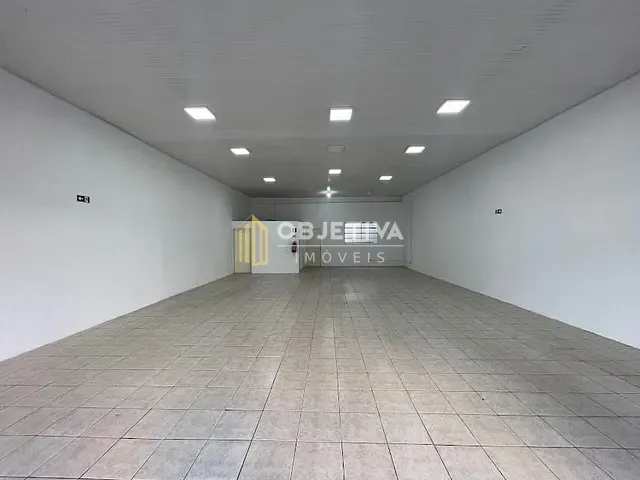 Loja com 136m², para alugar, no bairro Centro em Novo Hamburgo