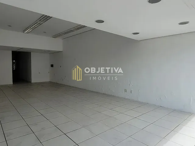 Loja com 141m², para alugar, no bairro Cristo Redentor em Porto Alegre