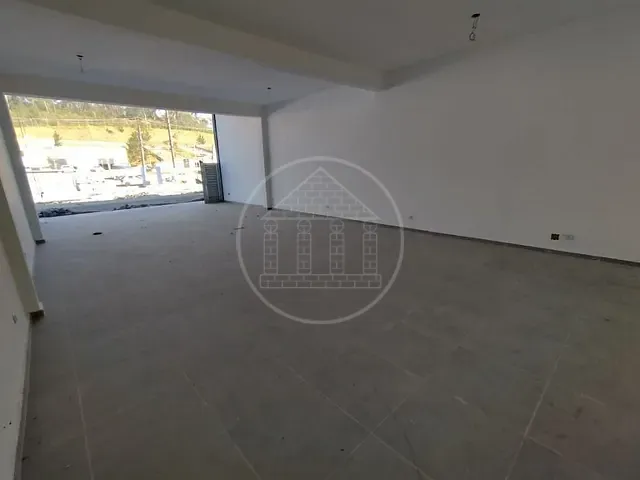 Loja com 77m², para alugar, no bairro Parelheiros em São Paulo