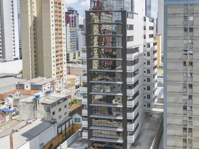 Loja à venda, no bairro Centro em Curitiba
