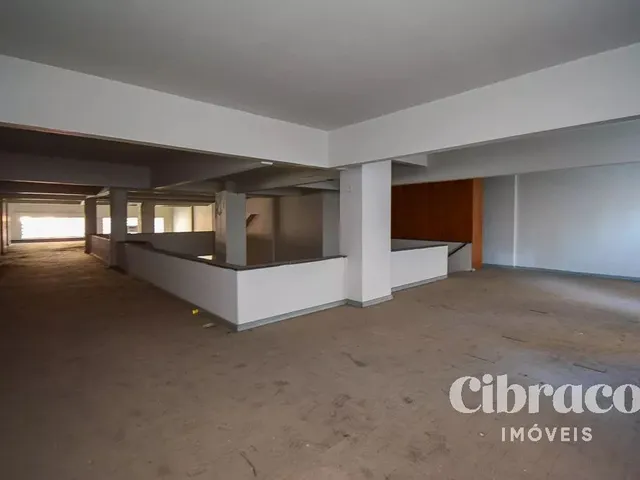 Loja para alugar, no bairro Centro em Curitiba
